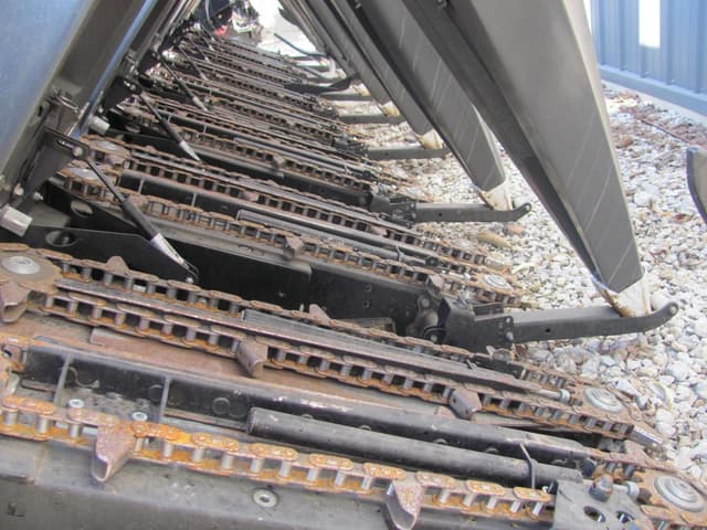 Image of MacDon C3008C equipment image 3