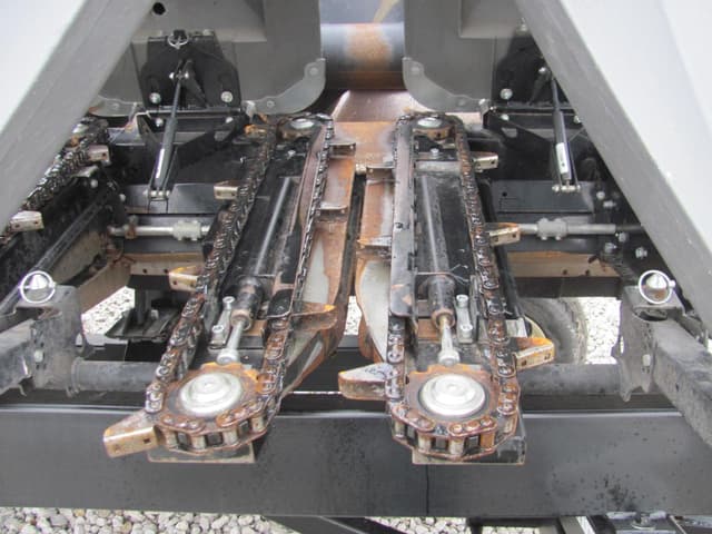 Image of MacDon C3008C equipment image 1