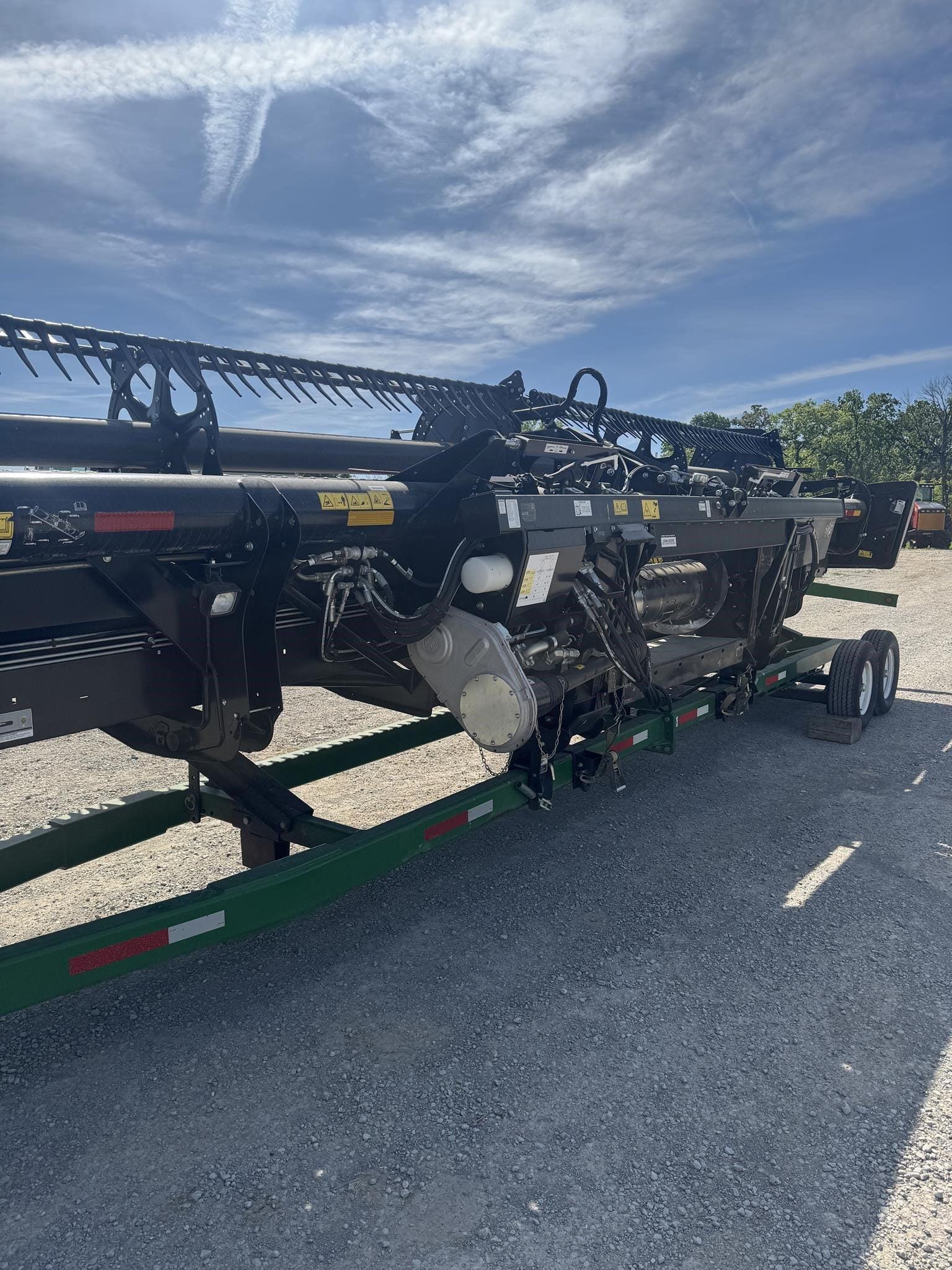2021 MacDon FD130 Equipment Image0