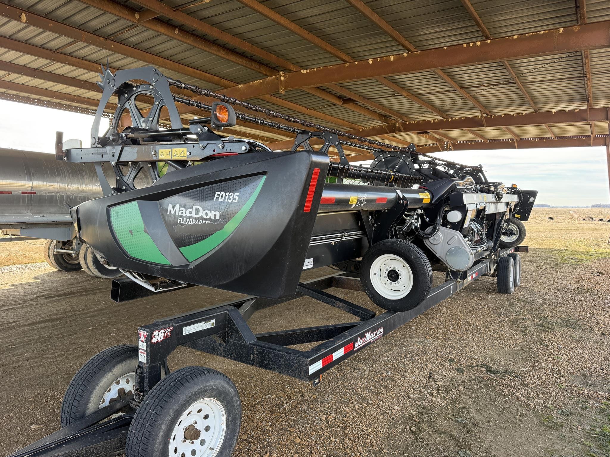 2021 MacDon FD135 Equipment Image0