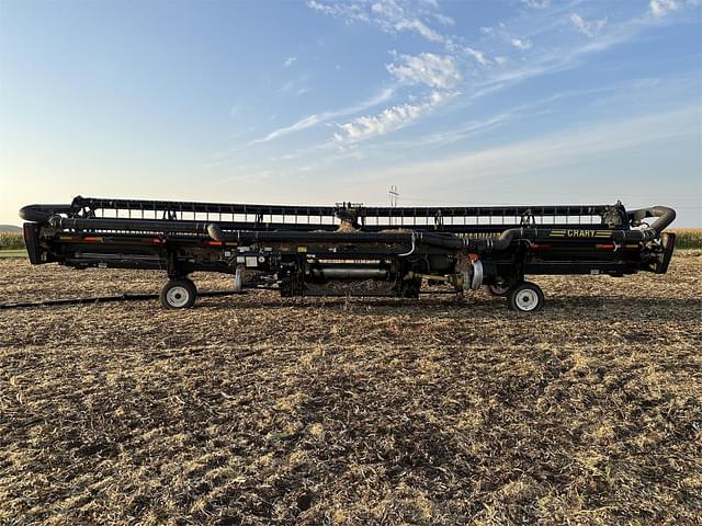Image of MacDon FD140 equipment image 4