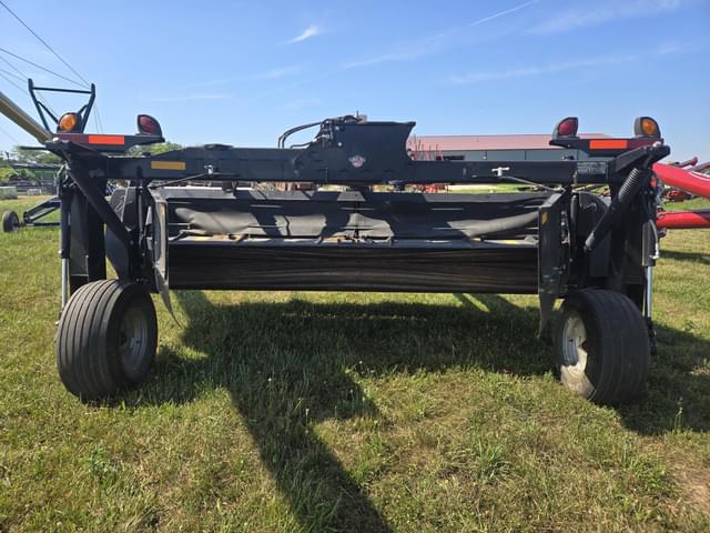 Image of MacDon R113 equipment image 4