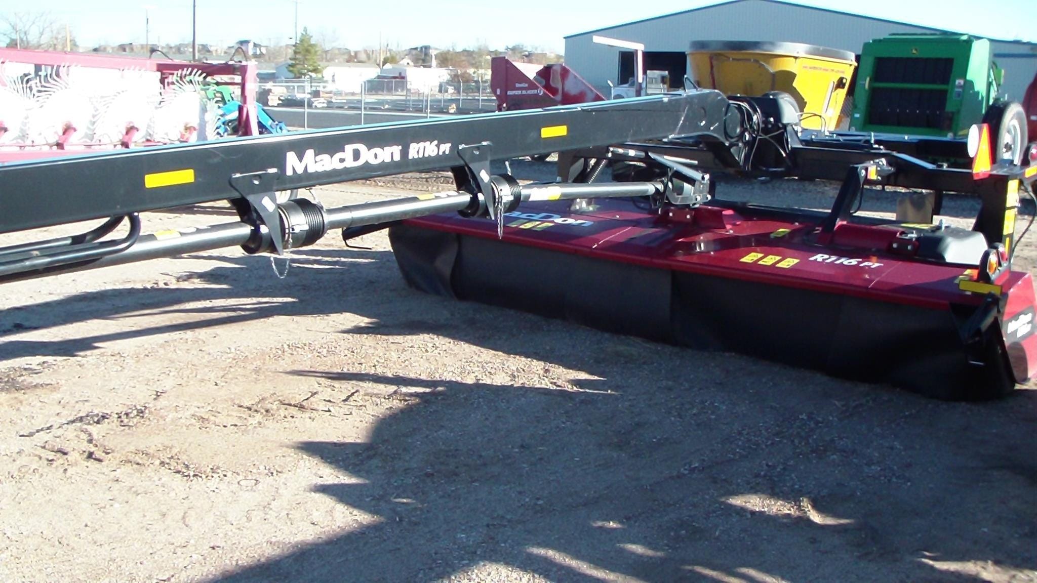 Main image MacDon R116