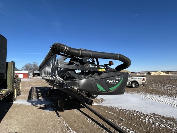 Image of MacDon FD135 Primary image