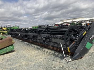 Main image MacDon FD140