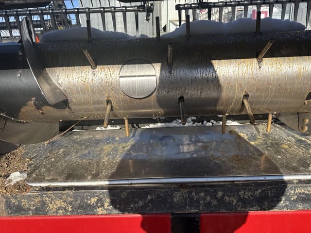 Image of MacDon FD140 equipment image 3