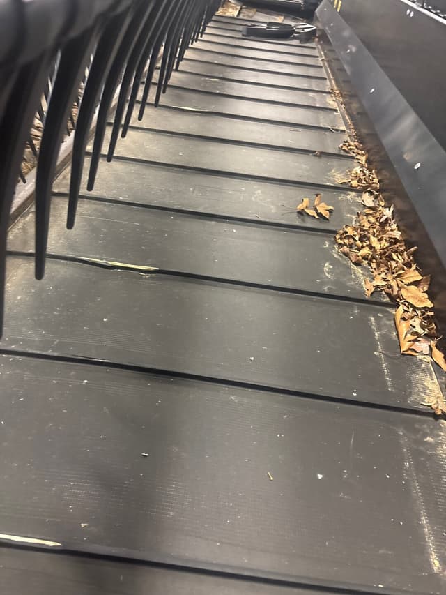 Image of MacDon FD140 equipment image 3