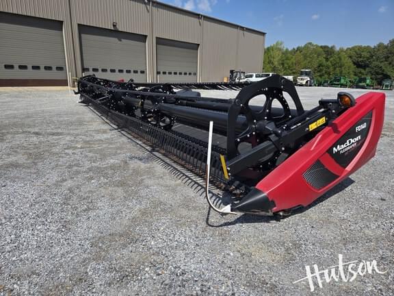 Image of MacDon FD140 equipment image 2