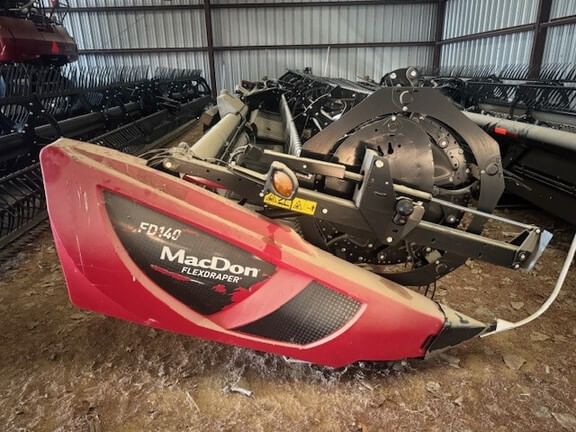 2021 MacDon FD140 Equipment Image0