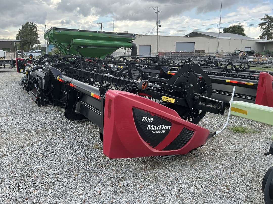 Image of MacDon FD140 Image 1