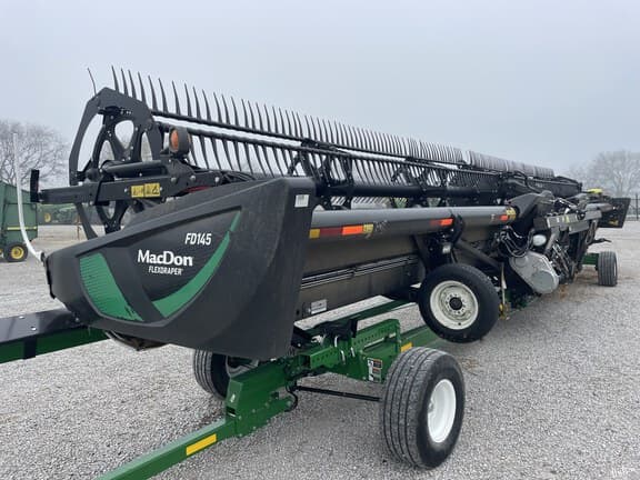 Image of MacDon FD145 equipment image 3