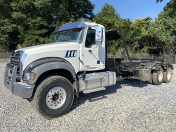 Main image Mack GR104F