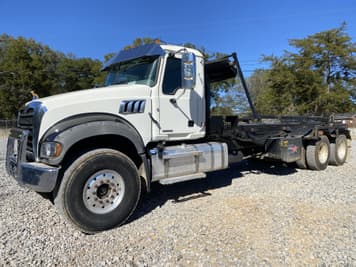 Main image Mack GR104F