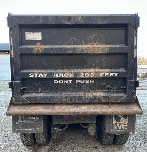 Image of Mack GR64F equipment image 2