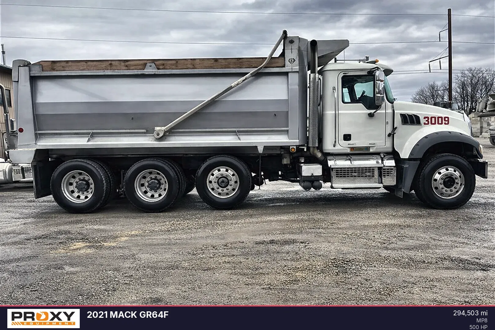 2021 Mack GR64F Equipment Image0