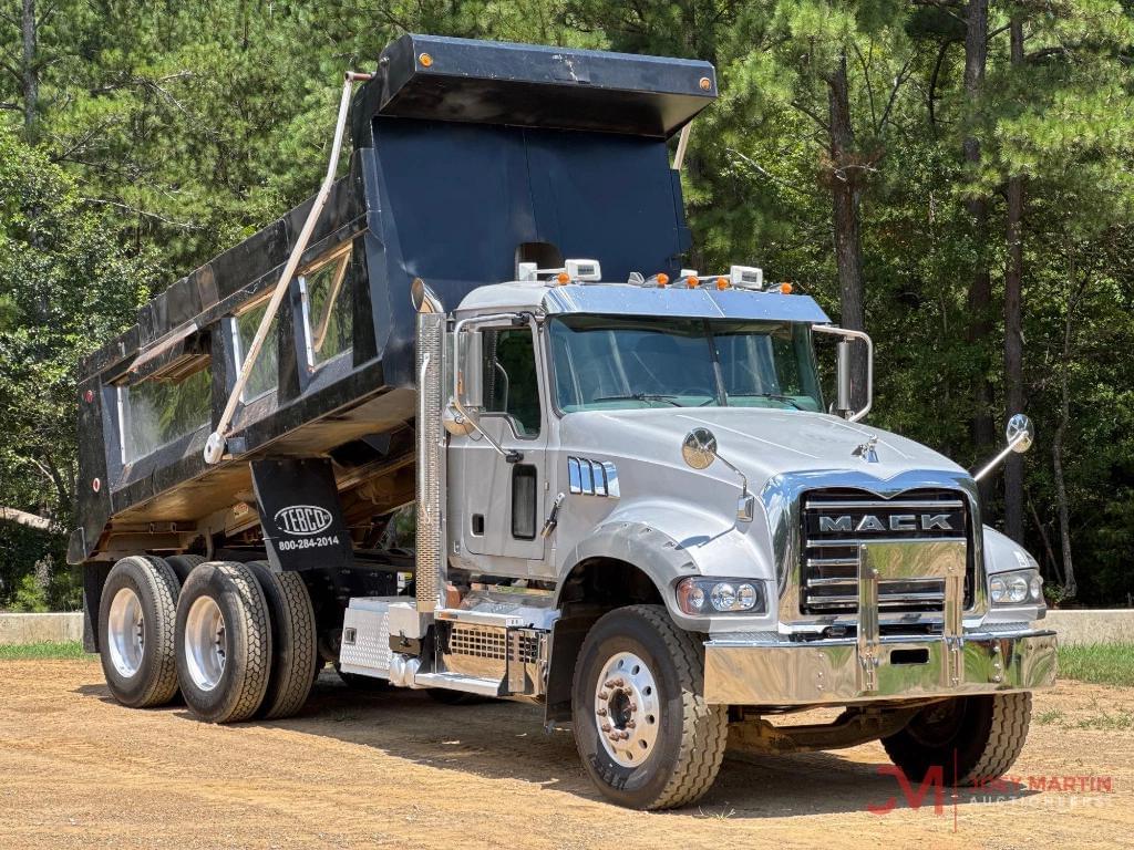 Image of Mack GR64F Primary image