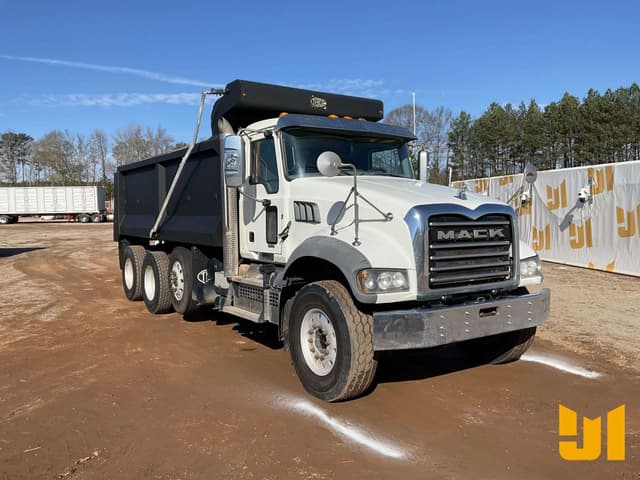 Image of Mack GR84F equipment image 2