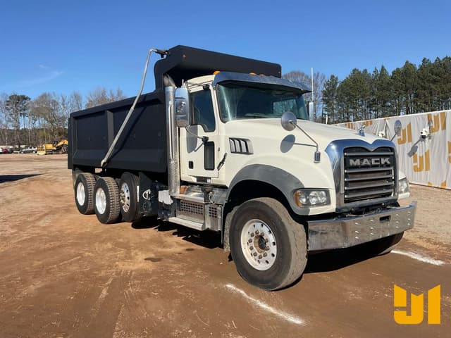 Image of Mack GR84F equipment image 2