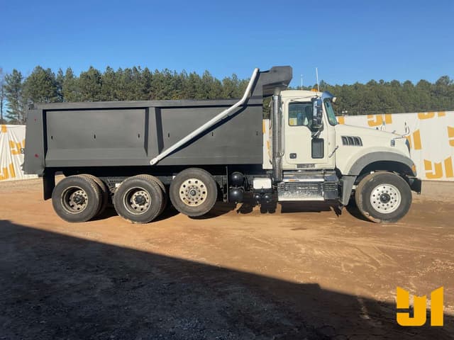 Image of Mack GR84F equipment image 3