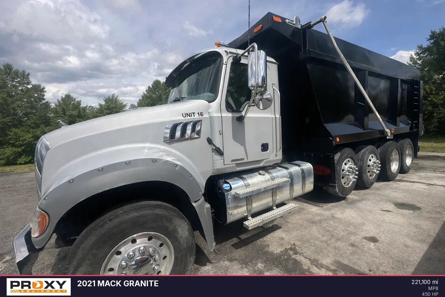 2021 Mack Granite Equipment Image0