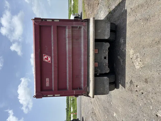 Image of Mack Granite 64FR equipment image 4