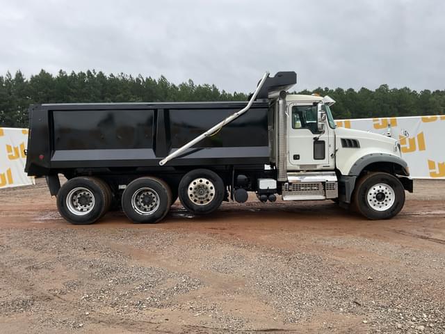 Image of Mack Granite equipment image 3