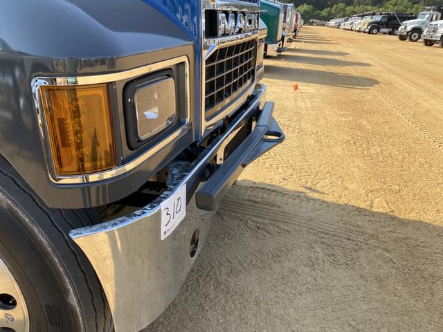 Image of Mack PI64T equipment image 4