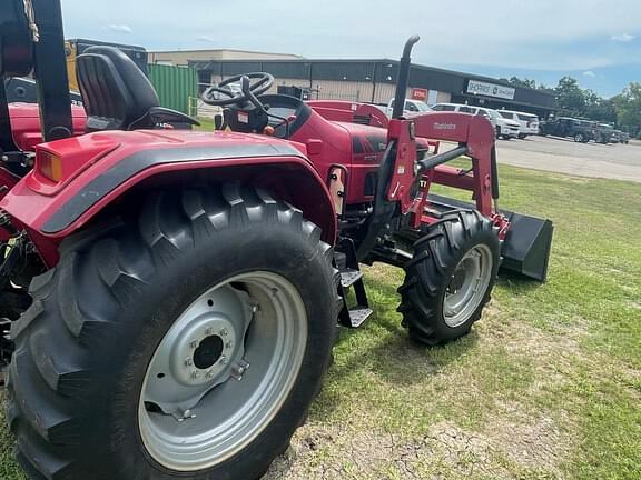 Image of Mahindra 6075 equipment image 4