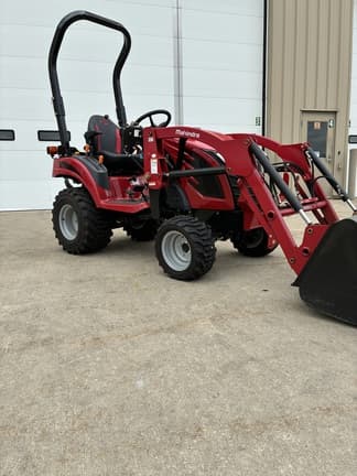 Image of Mahindra eMax 20S HST equipment image 1