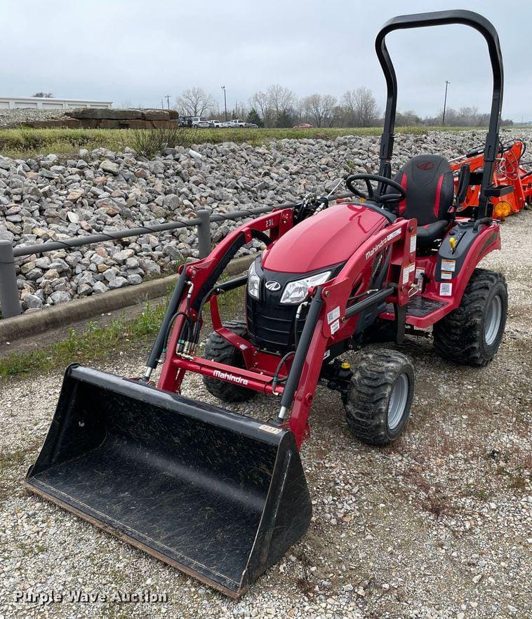 Main image Mahindra eMax 20S