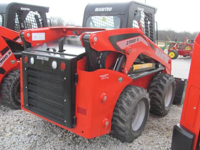 Image of Manitou 2700 V equipment image 4