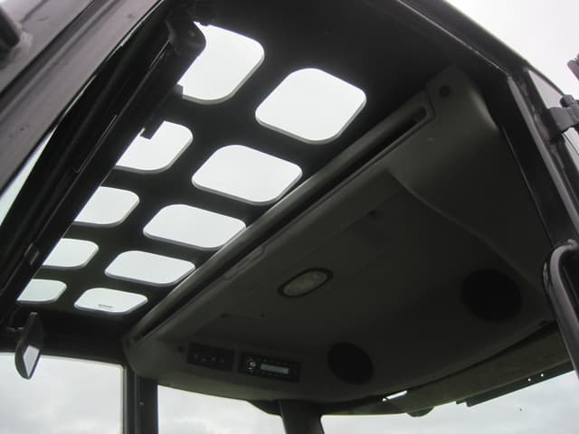 Image of Manitou MLA-T 533 equipment image 4