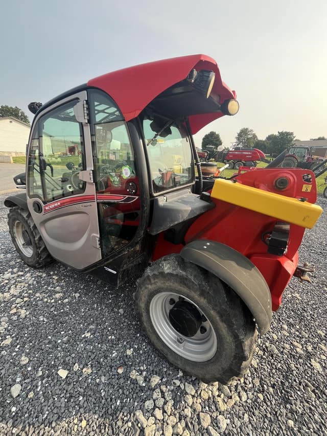 Image of Manitou MLT625 equipment image 2