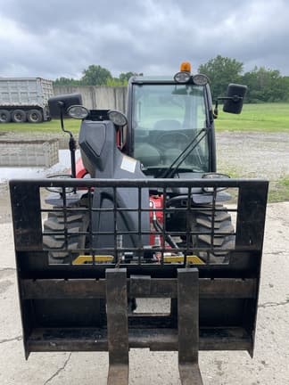 Image of Manitou MT420H equipment image 4