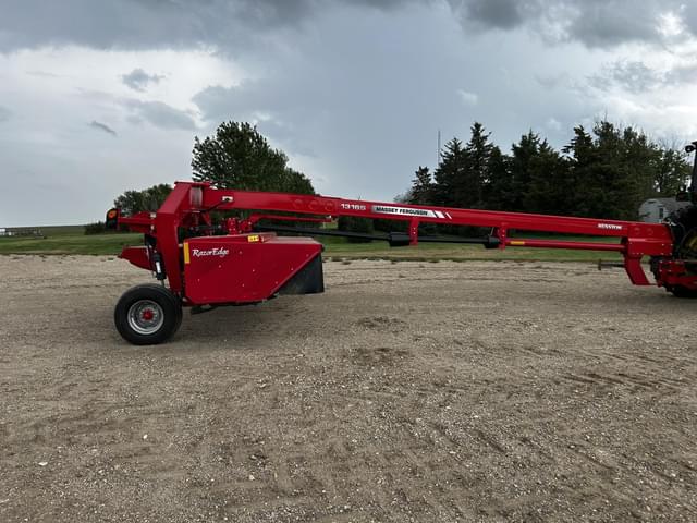Image of Massey Ferguson 1316S equipment image 2