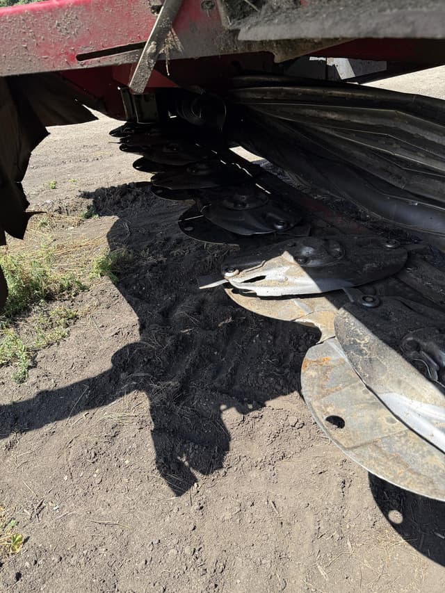 Image of Massey Ferguson 1316S equipment image 3