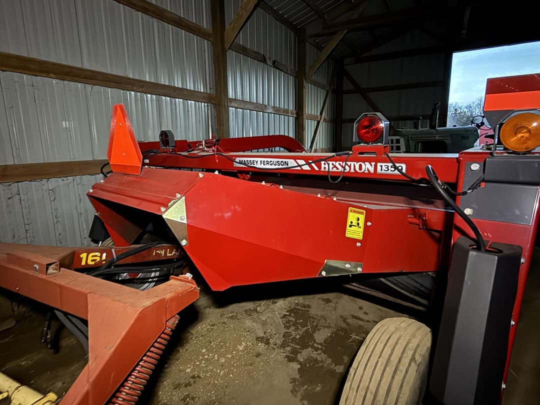 Image of Massey Ferguson 1359 Image 1