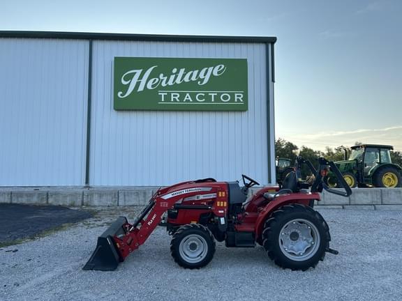 Image of Massey Ferguson 1825E equipment image 1