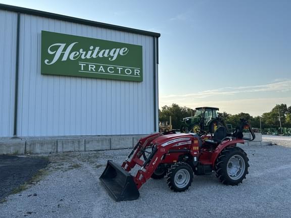 Image of Massey Ferguson 1825E Primary image