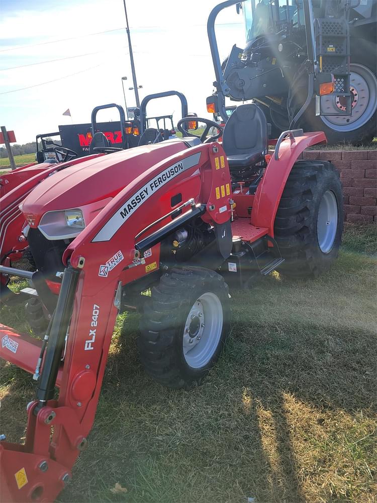 2021 Massey Ferguson 1825E Equipment Image0