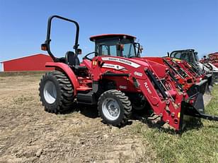 Main image Massey Ferguson 1825E 1