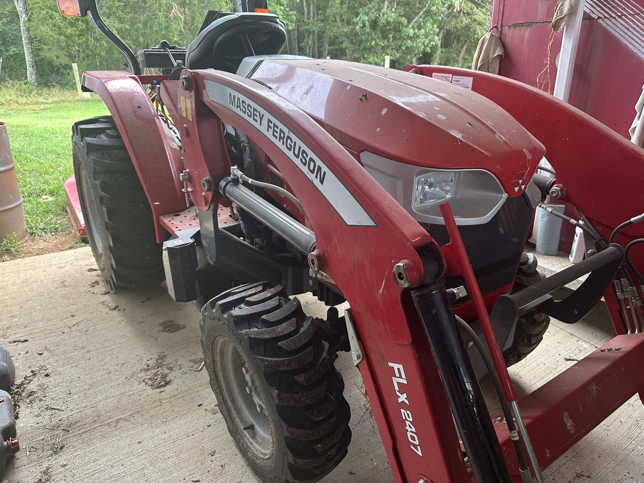 2021 Massey Ferguson 1835E Equipment Image0