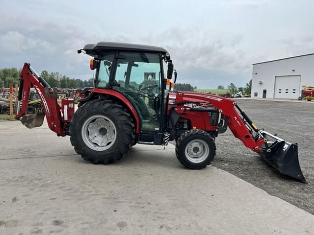 Image of Massey Ferguson 1835M equipment image 3