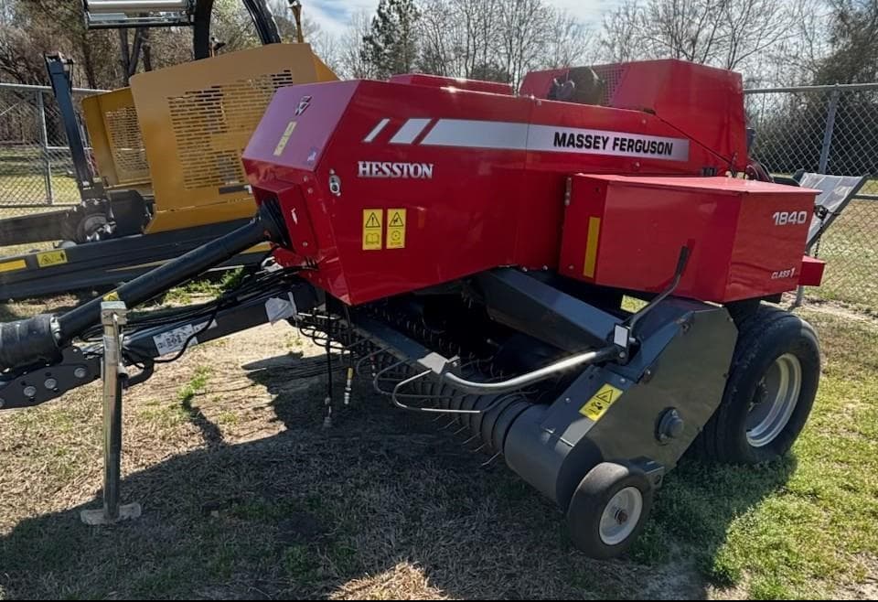 Image of Massey Ferguson 1840 Primary image