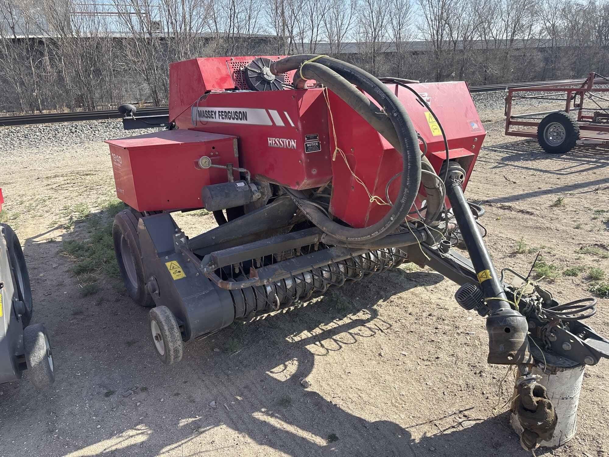 2021 Massey Ferguson 1840 Equipment Image0
