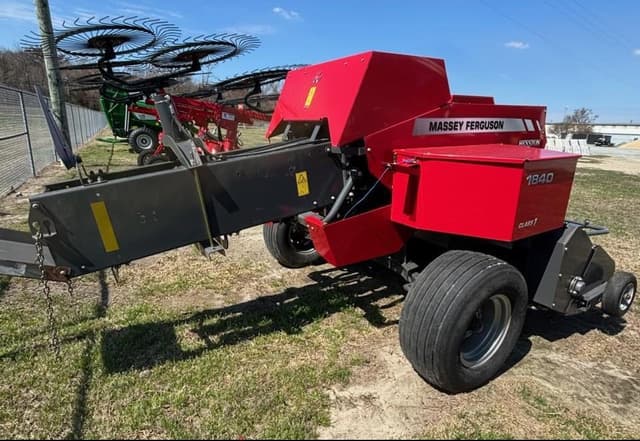 Image of Massey Ferguson 1840 equipment image 2