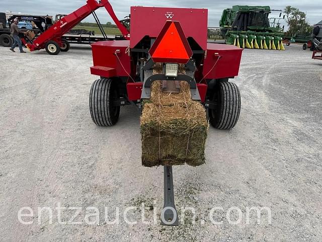Image of Massey Ferguson 1840 equipment image 4