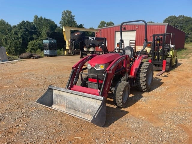 Main image Massey Ferguson 1840E
