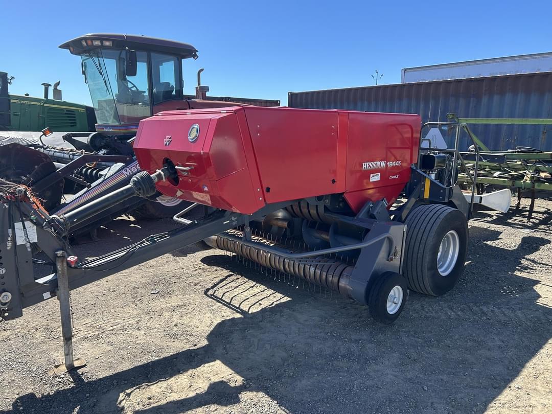 Image of Massey Ferguson 1844S Primary image