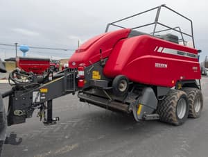 2021 Massey Ferguson 2250 Image